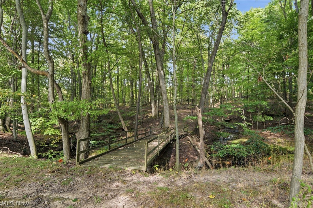 559 Houghton Road Sagamore Hills OH 44067