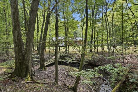 559 Houghton Road Sagamore Hills OH 44067