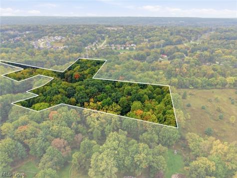 559 Houghton Road Sagamore Hills OH 44067