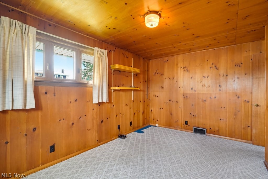 155 W Schultz Avenue Dalton OH 44618