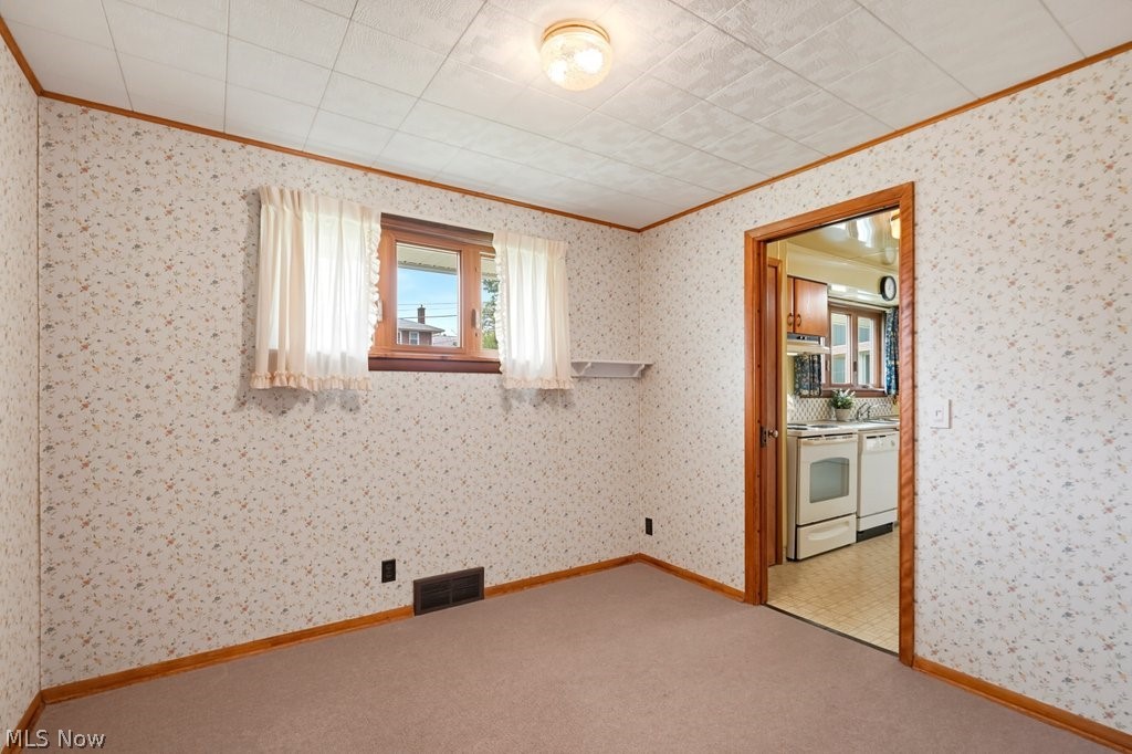 155 W Schultz Avenue Dalton OH 44618
