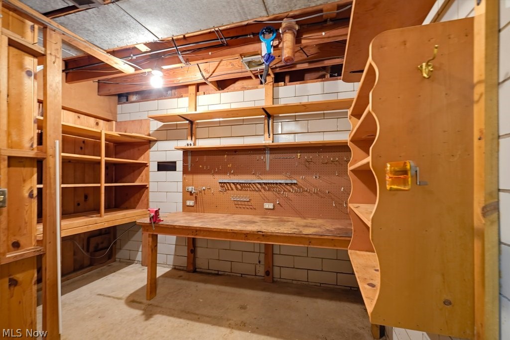 155 W Schultz Avenue Dalton OH 44618