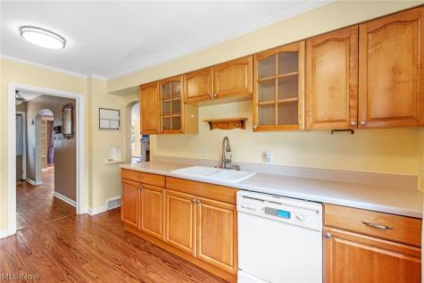 4258 Story Road Fairview Park OH 44126