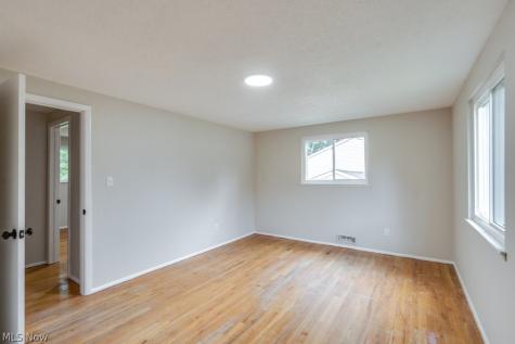 26941 Adele Lane Olmsted Falls OH 44138