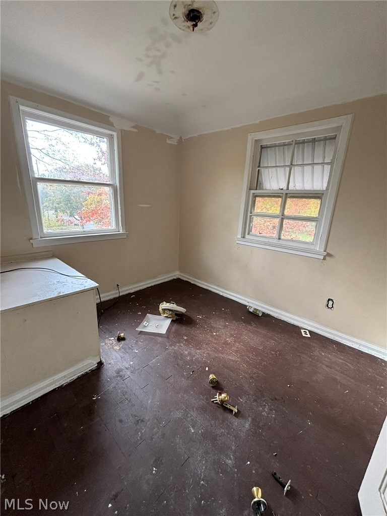 3833 E 144th Street Cleveland OH 44128