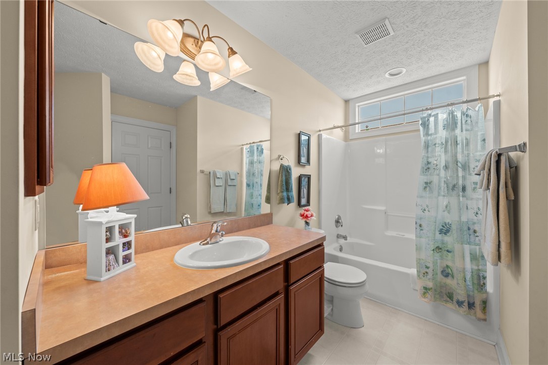 3918 Hedgewood Drive Medina OH 44256