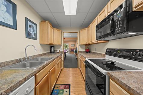 3918 Hedgewood Drive Medina OH 44256