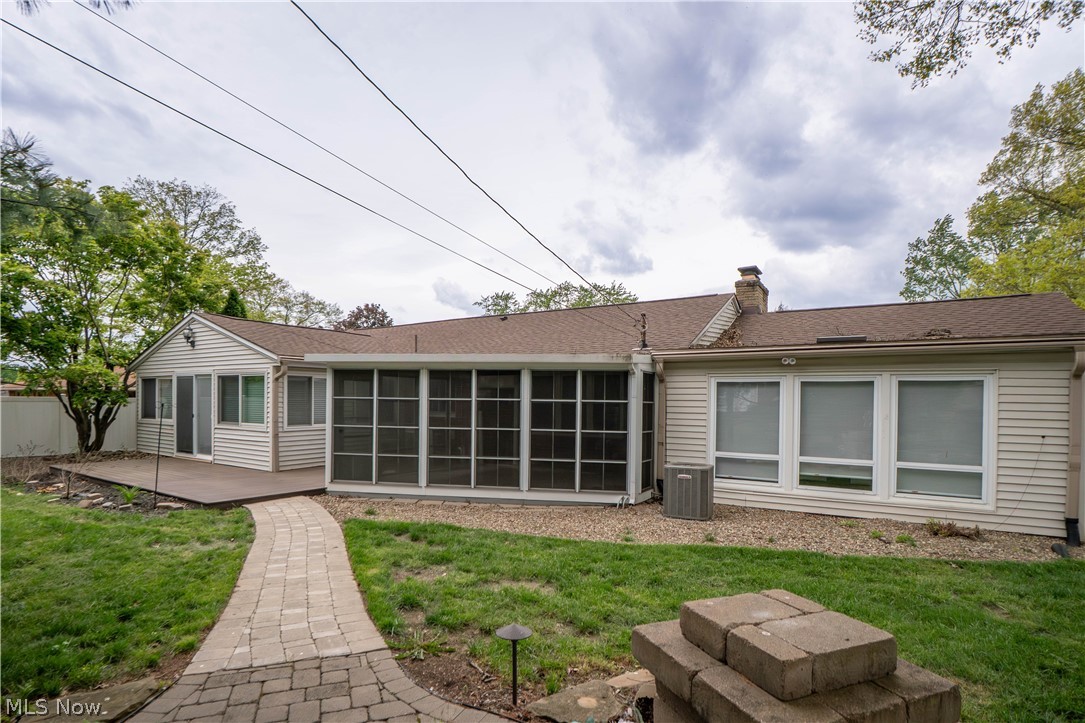1718 Dexter Road NE Massillon OH 44646