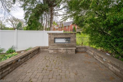 1718 Dexter Road NE Massillon OH 44646