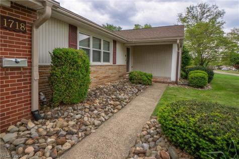 1718 Dexter Road NE Massillon OH 44646
