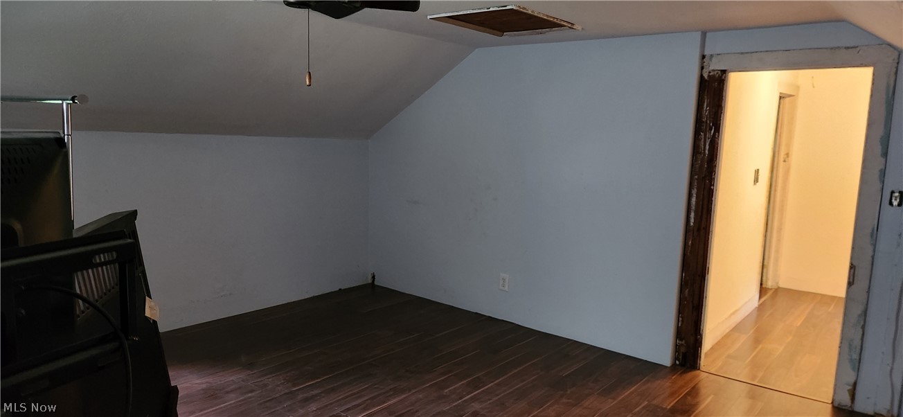 2543 Mcmackin Road Madison OH 44057