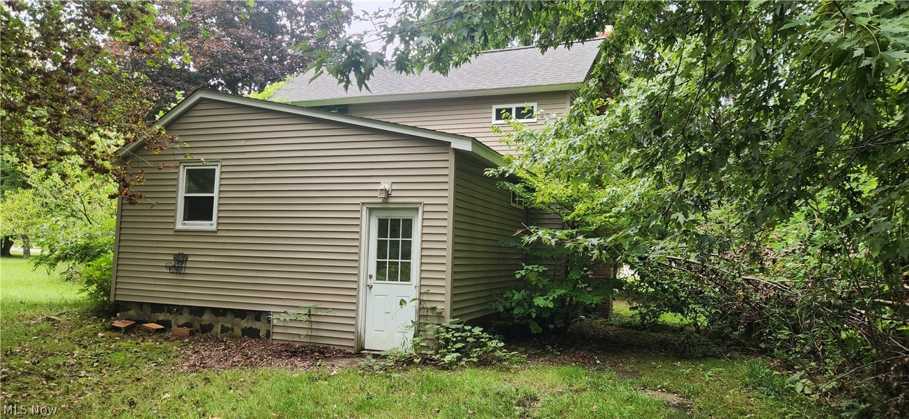 2543 Mcmackin Road Madison OH 44057