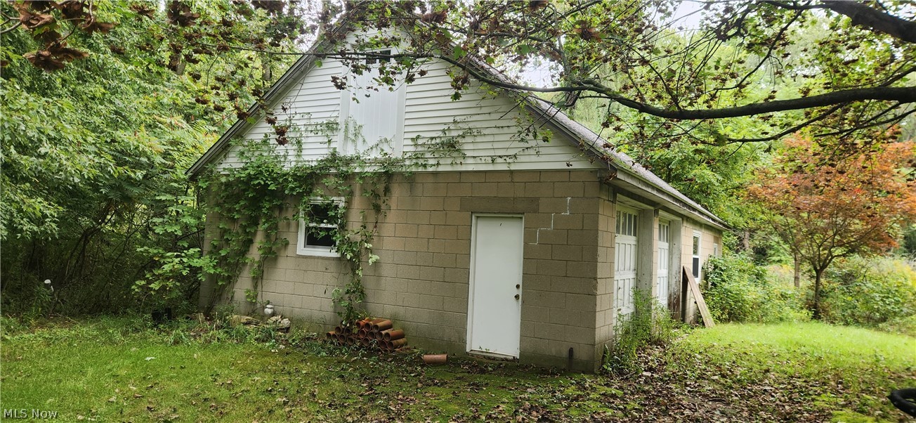 2543 Mcmackin Road Madison OH 44057