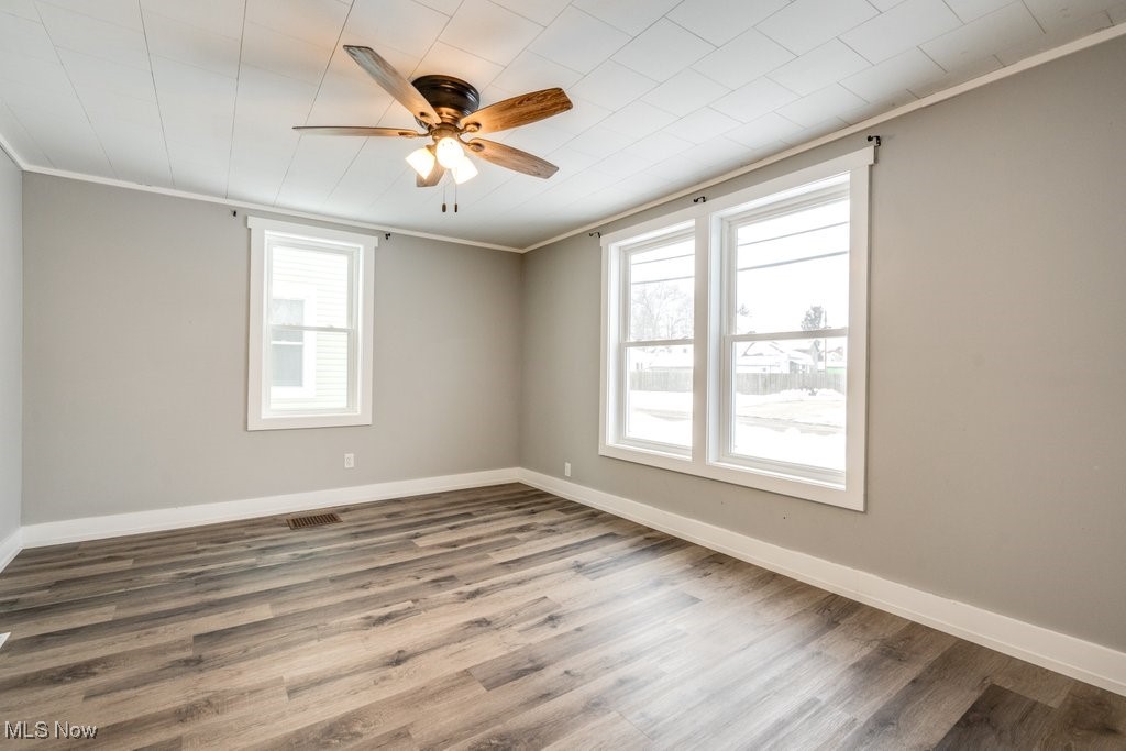 124 3rd Street SW Strasburg OH 44680