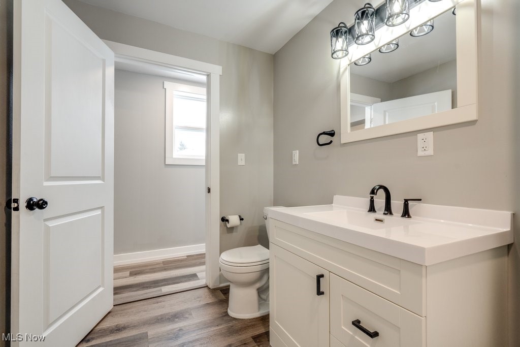 124 3rd Street SW Strasburg OH 44680