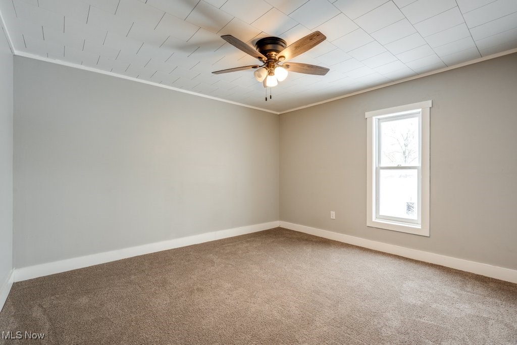 124 3rd Street SW Strasburg OH 44680