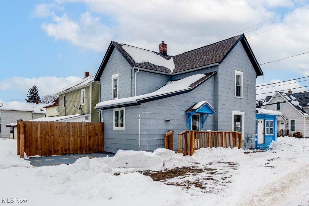 124 3rd Street SW Strasburg OH 44680
