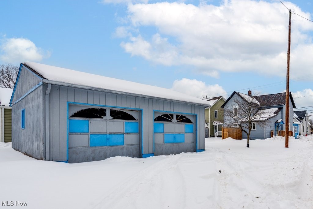 124 3rd Street SW Strasburg OH 44680