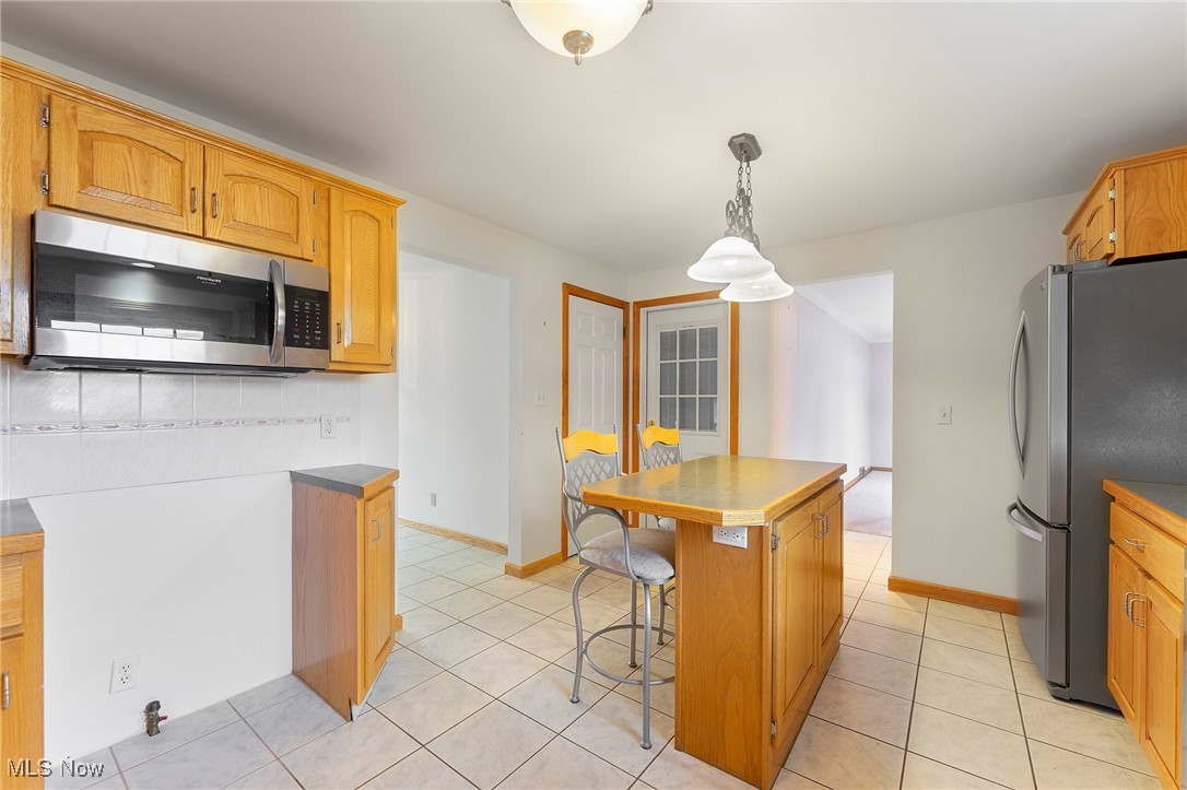 943 Dravis Street Girard OH 44420