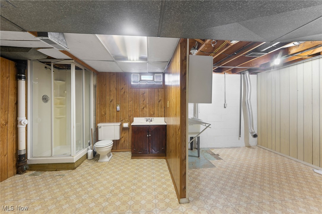 943 Dravis Street Girard OH 44420