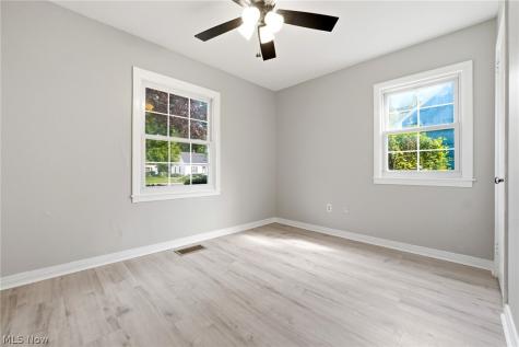 330 Inwood Boulevard Avon Lake OH 44012