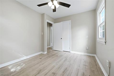 330 Inwood Boulevard Avon Lake OH 44012