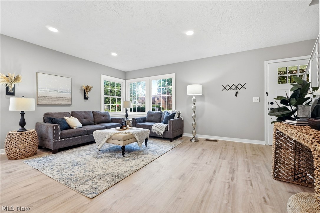 330 Inwood Boulevard Avon Lake OH 44012