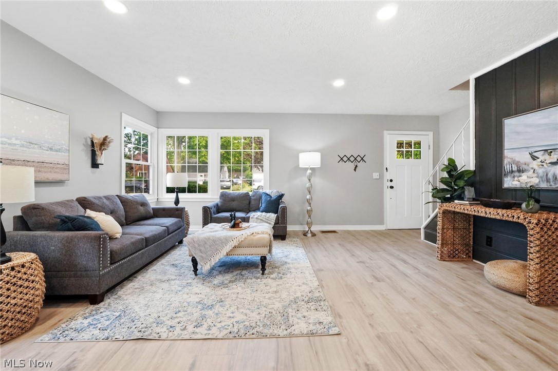 330 Inwood Boulevard Avon Lake OH 44012