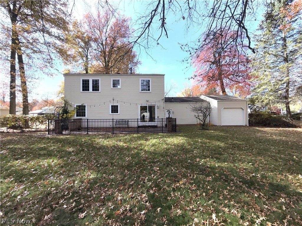 600 Burning Oaks Drive NE Warren OH 44484