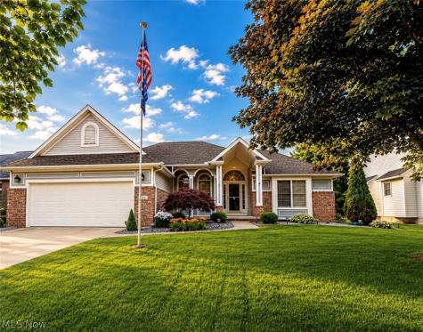 113 Barrington Court Elyria OH 44035