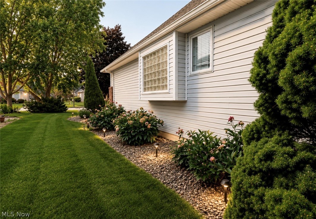 113 Barrington Court Elyria OH 44035