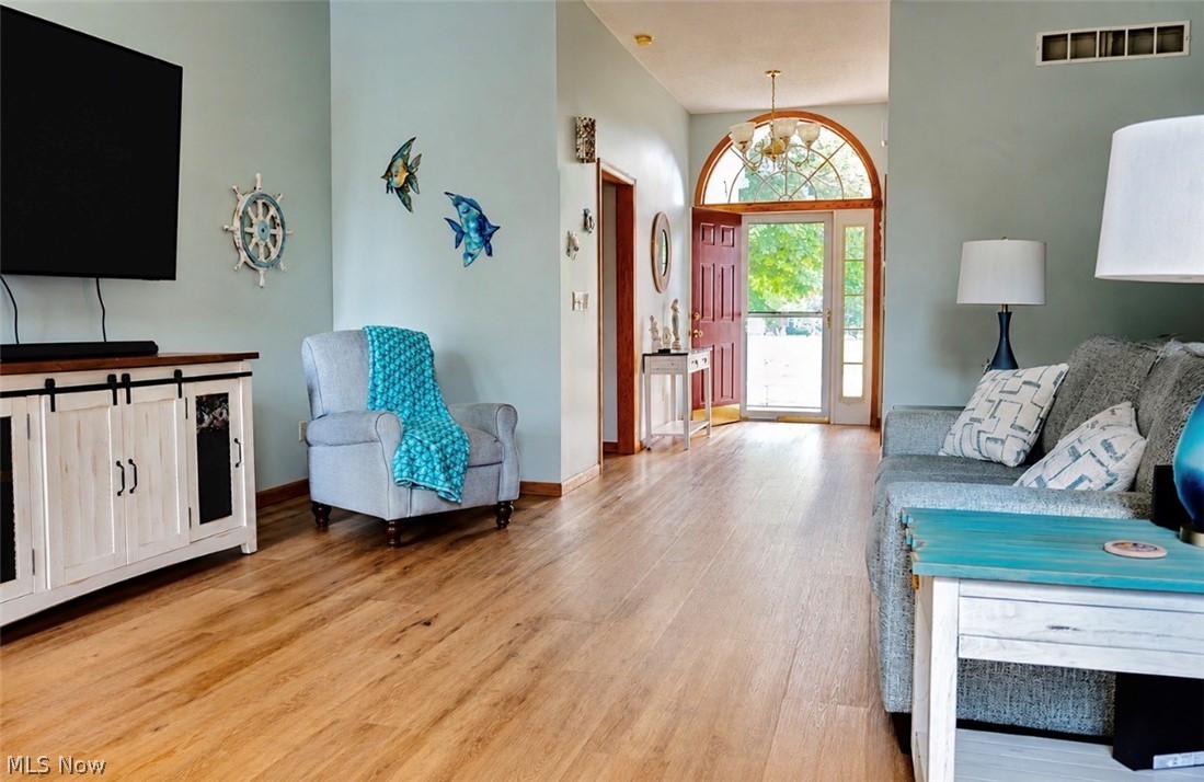 113 Barrington Court Elyria OH 44035