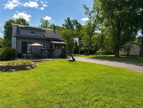 376 Fairgrounds Road Painesville OH 44077