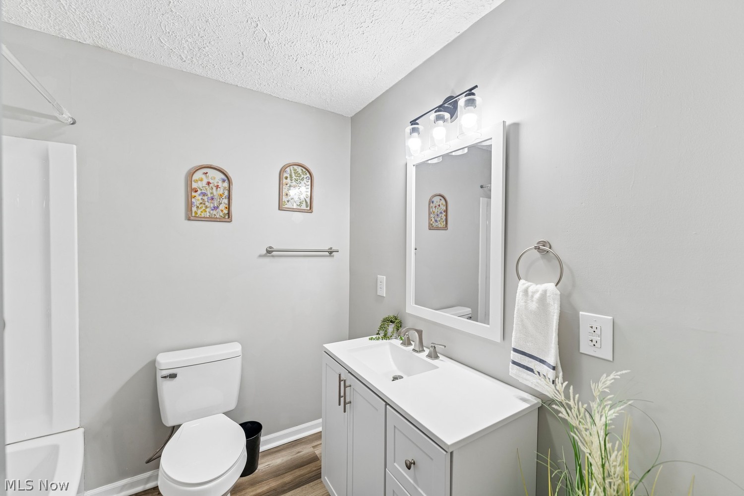 950 Douglas Street Vermilion OH 44089
