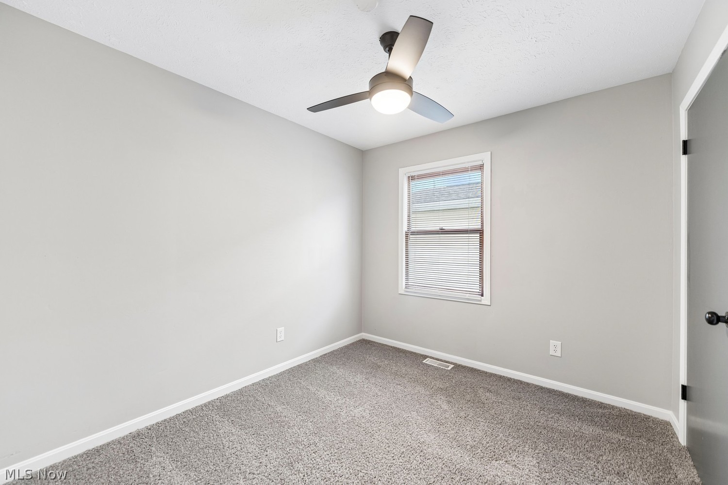 950 Douglas Street Vermilion OH 44089
