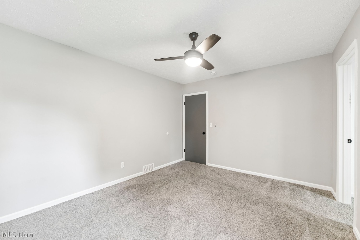 950 Douglas Street Vermilion OH 44089