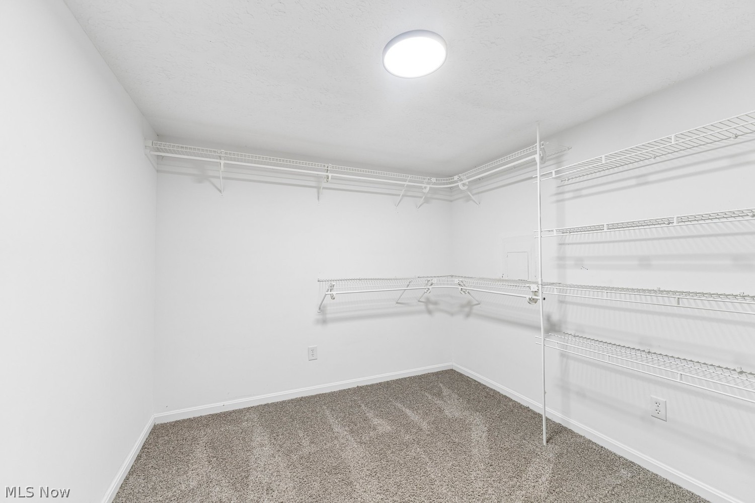 950 Douglas Street Vermilion OH 44089