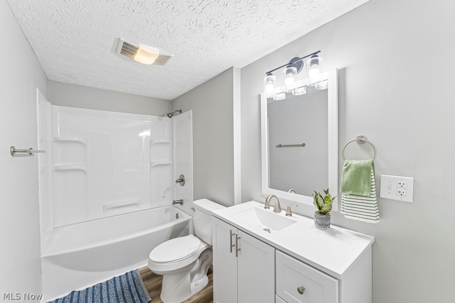 950 Douglas Street Vermilion OH 44089