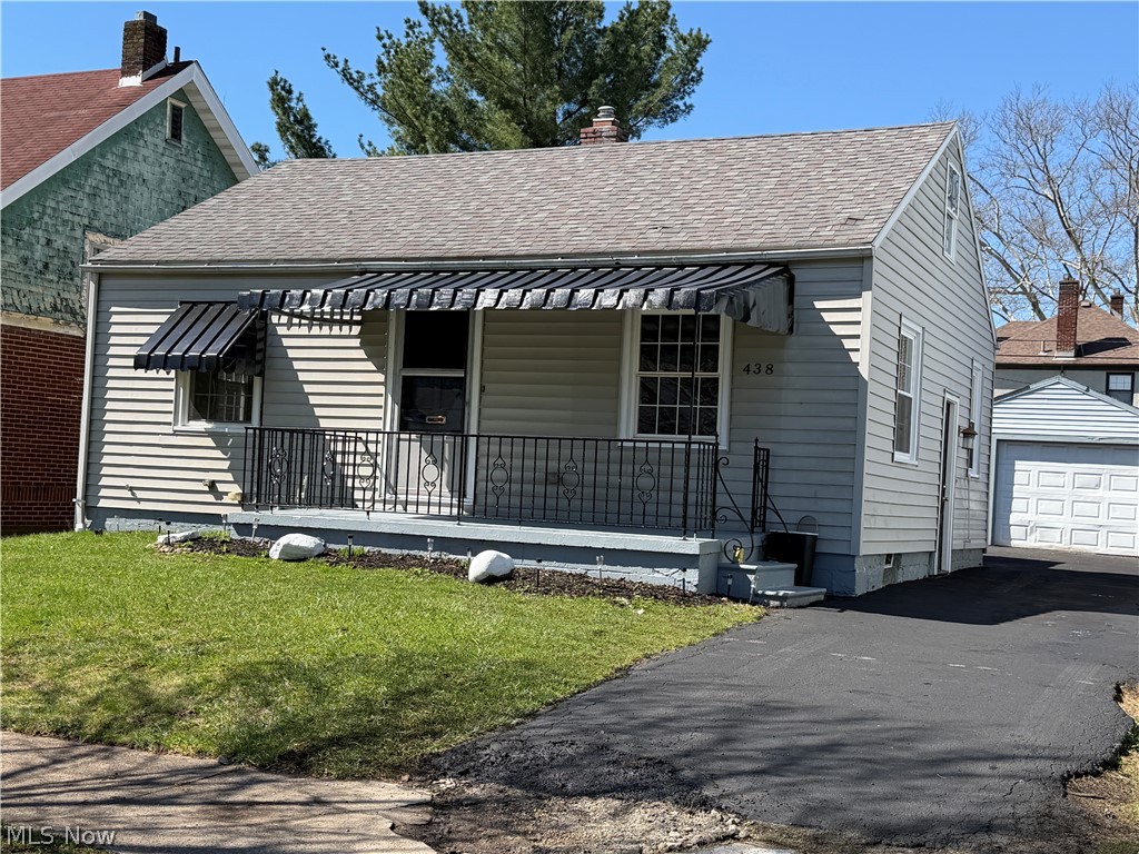 438 Grant Street Mcdonald OH 44437