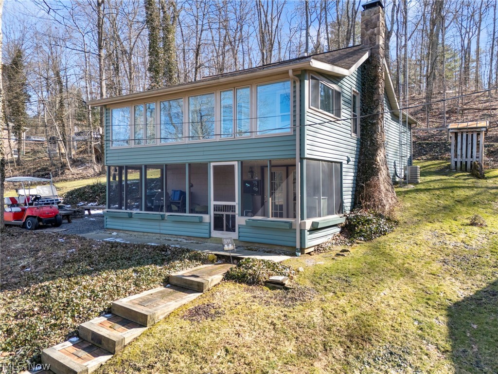 3144 Rockwood Drive SW Carrollton OH 44615