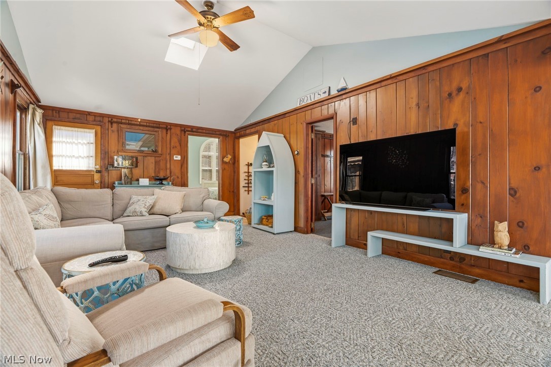 3144 Rockwood Drive SW Carrollton OH 44615