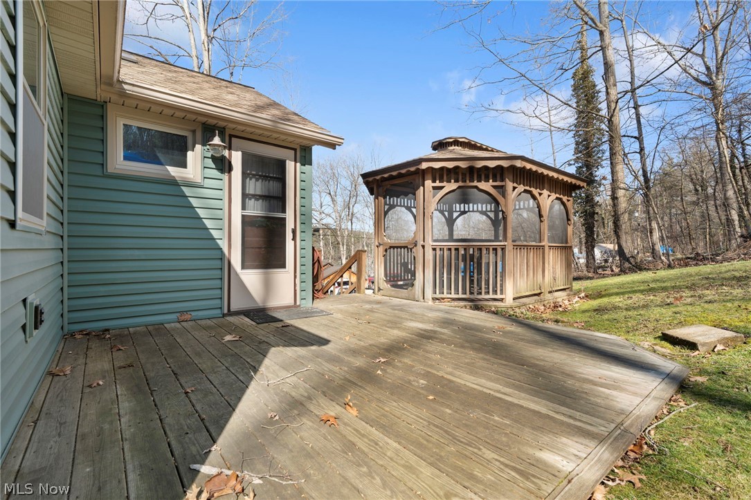 3144 Rockwood Drive SW Carrollton OH 44615