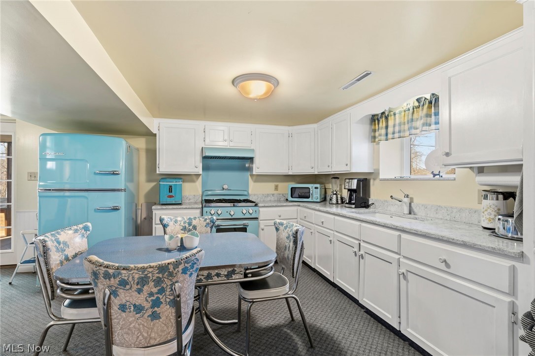 3144 Rockwood Drive SW Carrollton OH 44615