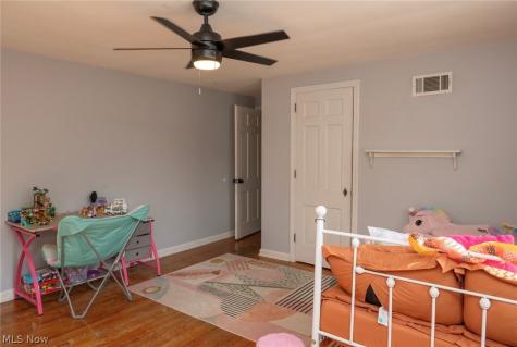 273 Griswold Drive Youngstown OH 44512