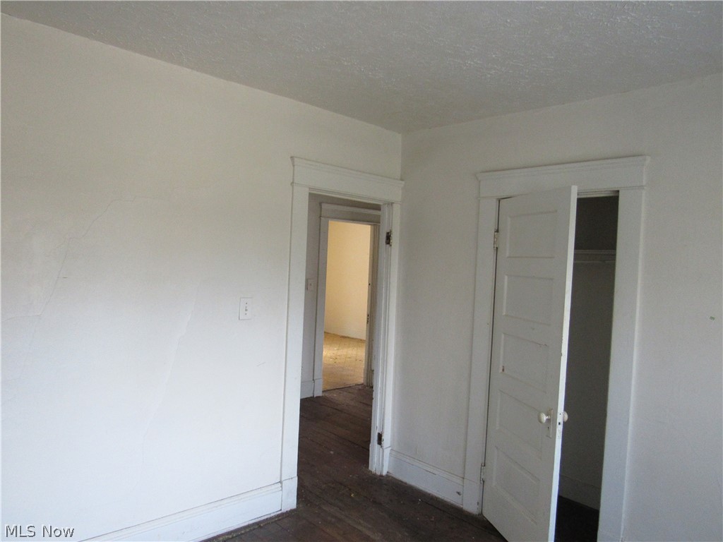 9618 Raymond Avenue Cleveland OH 44104