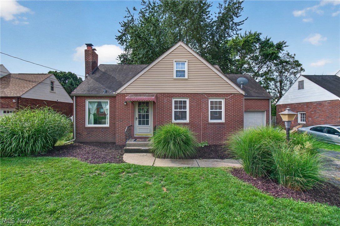 708 33rd Street NE Canton OH 44714