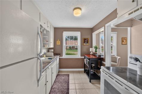 708 33rd Street NE Canton OH 44714