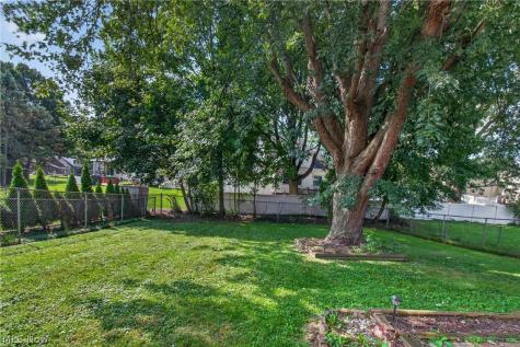 708 33rd Street NE Canton OH 44714