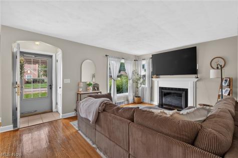 708 33rd Street NE Canton OH 44714