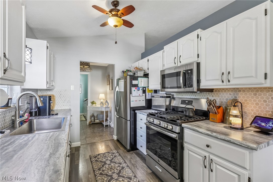 638 Sunset Drive Madison OH 44057